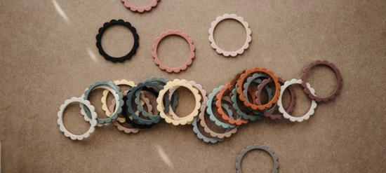 Mushie Siliconen Bijtringen Mix 3pack - Bijtringen - Dried Thyme Mix 11 Mushie Siliconen Bijtringen Mix 3pack - Bijtringen - Dried Thyme Mix - Afbeelding 11