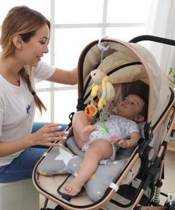 Happy Monkey BBSky Kinderwagen Rammelaar/ Speelgoed/ Speeltjes/ Kerstcadeau Voor Baby/Cartoon Pluche Dier Rammelaar Bel Wandelwagen Baby Winkelwagen Opknoping Windgong Muzikale Hand Shaker Speelgoed / Konijntje -grijp-bijtspeelgoed Verkoop 550x357 3