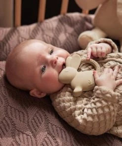 Jollein Bijtring Rubber Moon - Jeans Blue -grijp-bijtspeelgoed Verkoop 550x366 26