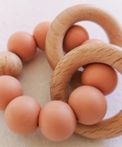 Merkloos Bijtring - Siliconen Kralen - Houten Ring - Roze -grijp-bijtspeelgoed Verkoop 550x412 7