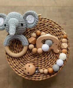 Merkloos Giftset Olifant Bijtring Rammelaar En Speenkoord Hout Gehaakt Knit -grijp-bijtspeelgoed Verkoop 550x548 6