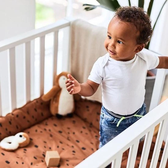 Jollein Rammelaar Pinguïn - Caramel 9 Jollein Rammelaar Pinguïn - Caramel - Afbeelding 9