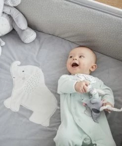 Noukie's : Anna & Milo Activiteitenhanger -grijp-bijtspeelgoed Verkoop 550x550 395