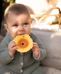 Oli & Carol Oli&Carol Bijtspeeltje Sun Zonnebloem -grijp-bijtspeelgoed Verkoop 550x550 432
