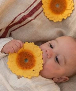 Oli & Carol Oli&Carol Bijtspeeltje Sun Zonnebloem -grijp-bijtspeelgoed Verkoop 550x550 433