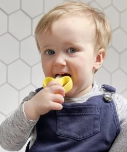 Baby Banana Baby Banaan Tandenborstel/bijtspeeltje – Geel - Baby Tandenborstel - Bij Doorkomende Tandjes - Tandvlees Massage - Babytandenborstel - Peuter Tandenborstel -grijp-bijtspeelgoed Verkoop 550x550 63