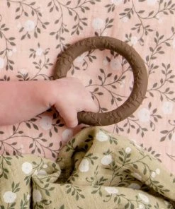 Siliconen Bijtringen Set Van 2: Leaves - Taupe | A Little Lovely Company -grijp-bijtspeelgoed Verkoop 550x577 31