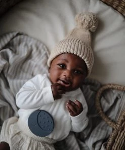 Mushie - Bijtring Maan - Bijtringen - Cloudy Mauve -grijp-bijtspeelgoed Verkoop 550x825 1