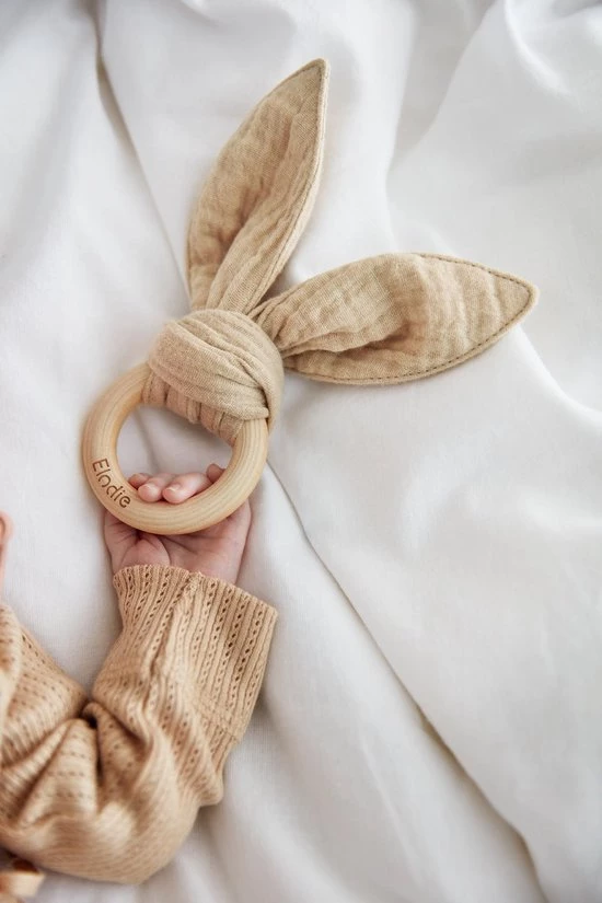 Elodie Houten Baby Bijtring Vanilla White 3 Elodie Houten Baby Bijtring Vanilla White - Afbeelding 3
